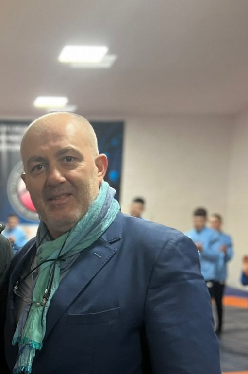 Ахмед Адеми