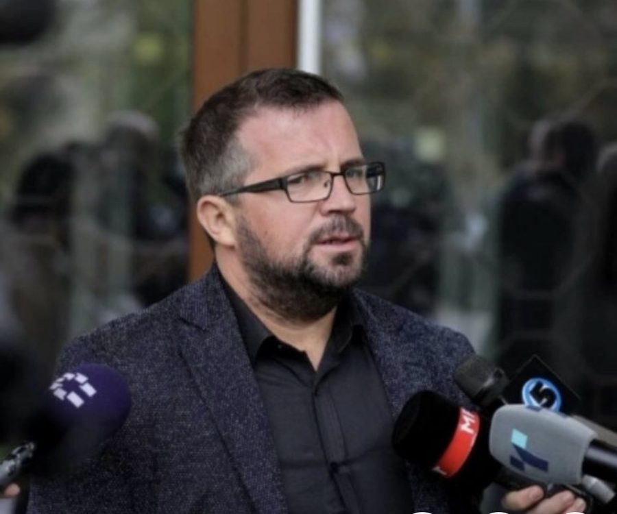 Асмир Алиспахиќ